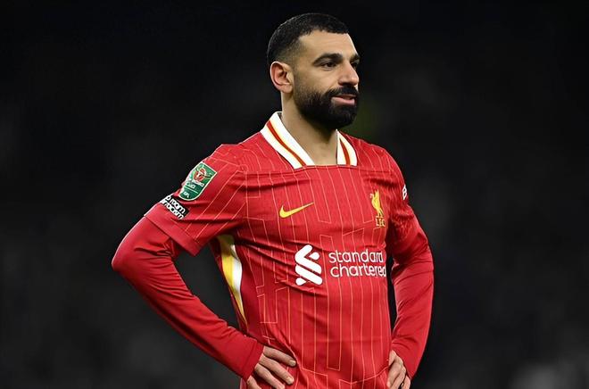 C罗稳居第一！足坛巨星年度收入排行，姆巴佩第四，亚马尔上榜