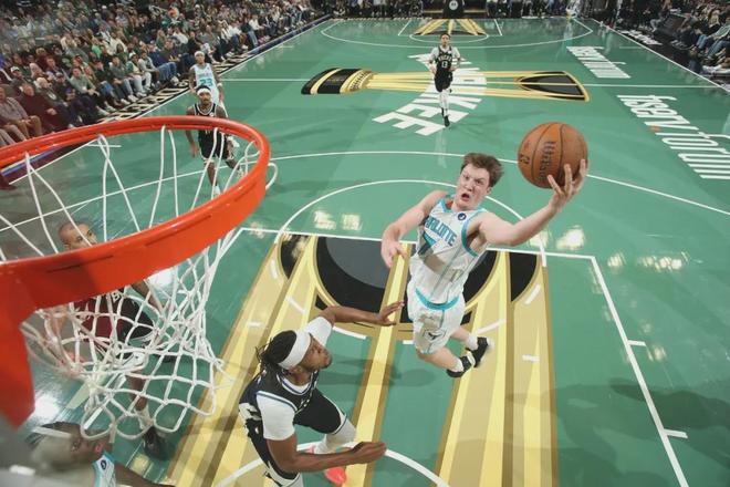 最佳新秀候选！2028美国男篮有他一个位置