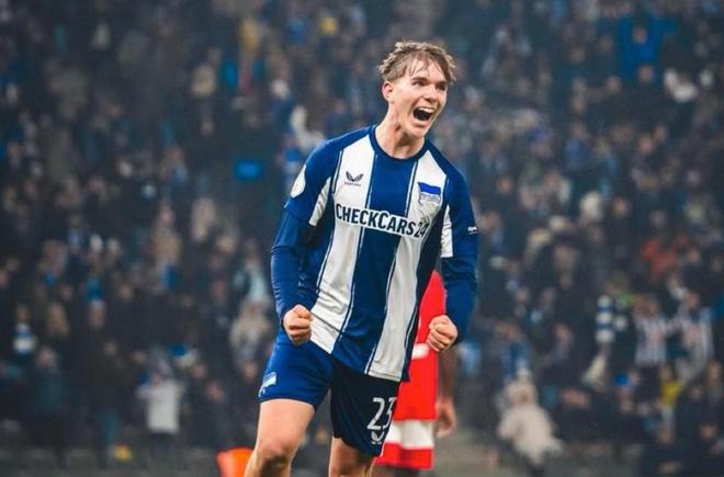 德媒：拜仁密切关注艾希霍恩，赫