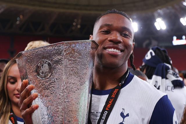 乌多基首次回应遭持枪威胁：震惊