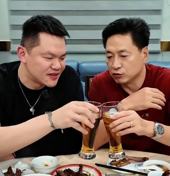 李春江正式告别山西队，定居东莞成为“吃货”网红