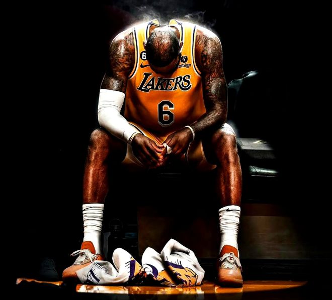 NBA新赛季多支强队表现令人失望 快船陷入全面困境