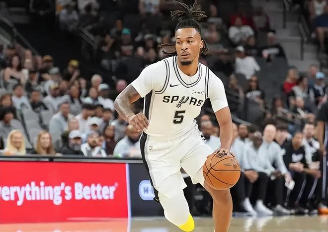 马刺逆袭西部 第二宝座近在咫尺