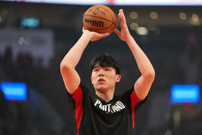 开拓者末节短暂反超不敌活塞 102-110遭赛季双杀结束三连胜