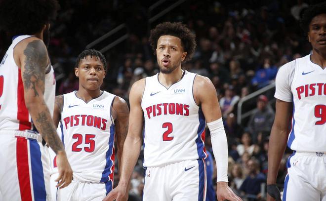 NBA最新实力榜出炉 马刺登顶雷霆居次活塞东部称王