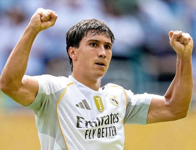 皇马转会风云：姆巴佩力推雷恩新